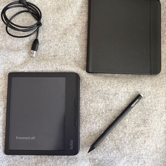 Kobo Libra Colour in Black + Kobo Stylus 2 + Stylus case - Picture 2 of 7